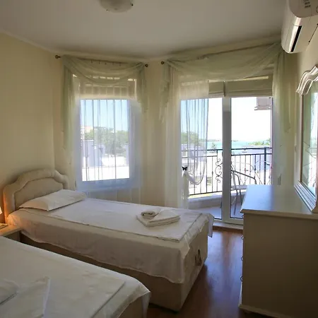 Livia Boutique Apart-hotel 2*